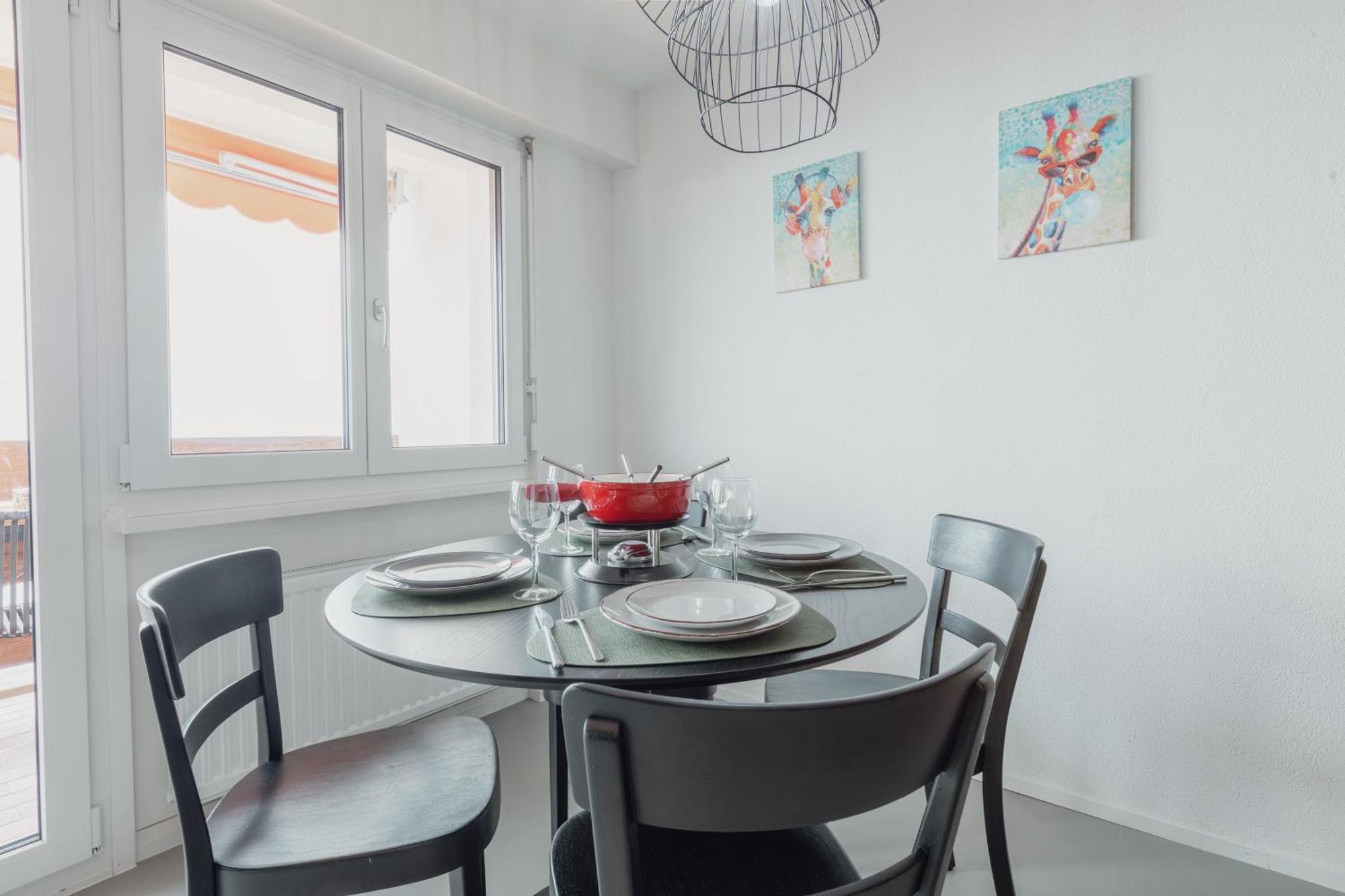 Magnifique Appartement Proche Du Centre Кранс Монтана Екстериор снимка